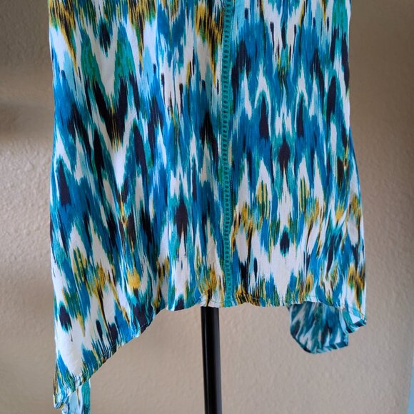 St. John's Bay Patterned, Flowy Tank Top, L - Picture 4 of 6